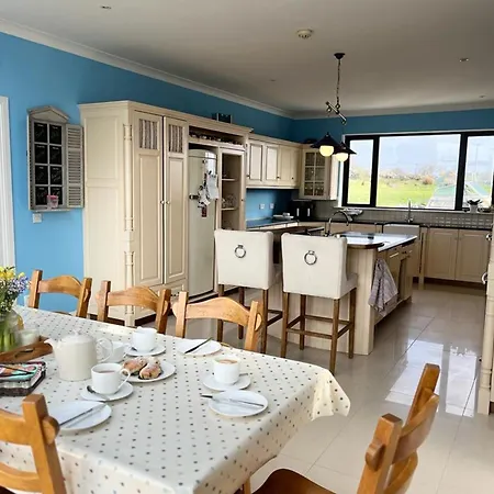 Doleen House Dom wakacyjny *