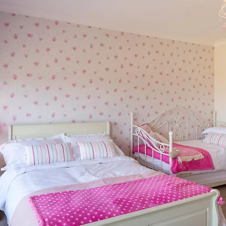 Doleen House Dom wakacyjny