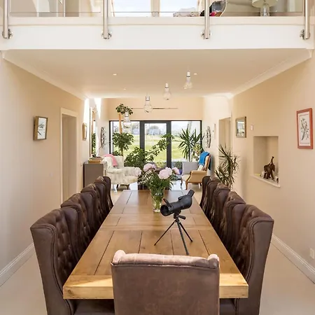 Doleen House 巴利康尼利