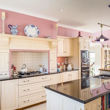 Dom wakacyjny Doleen House