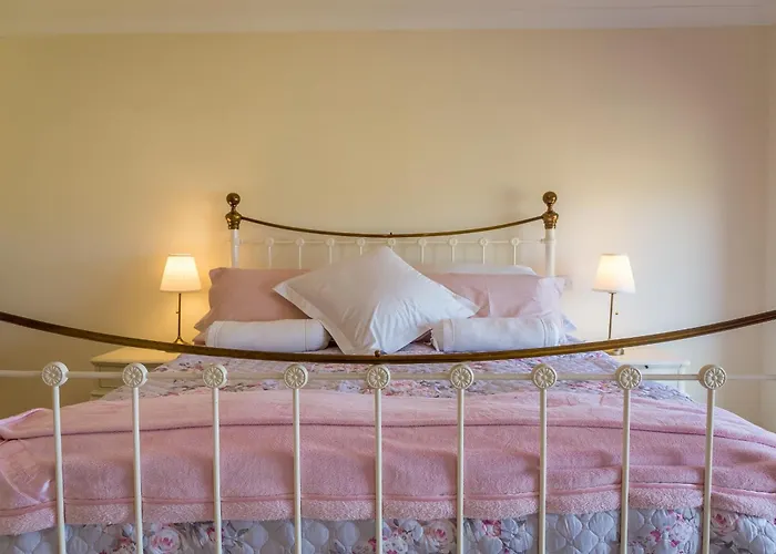 Дом отдыха Doleen House *